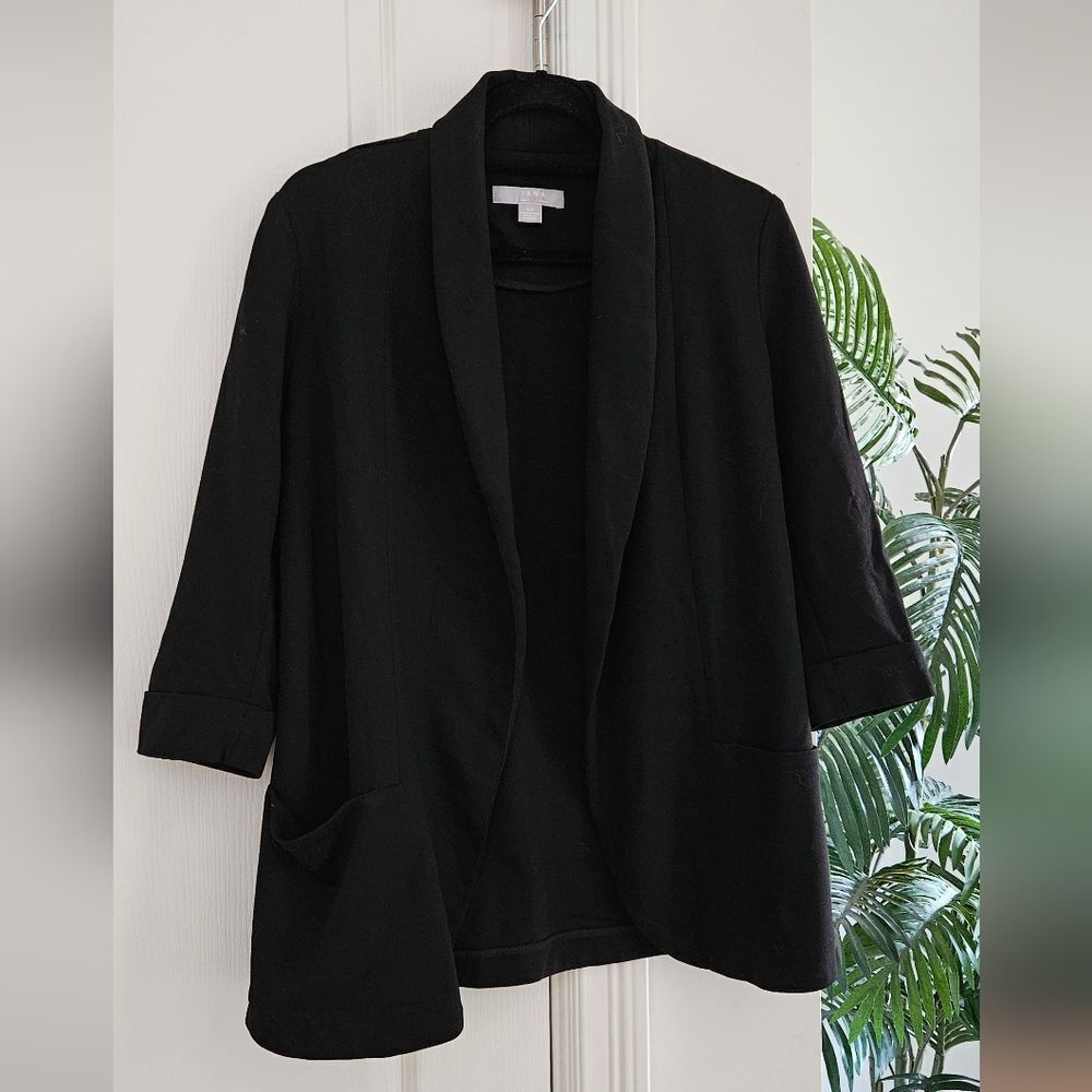 Jana  Black Open Front Blazer